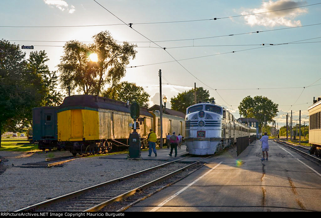 CBQ Nebraska Zephyr on the side track